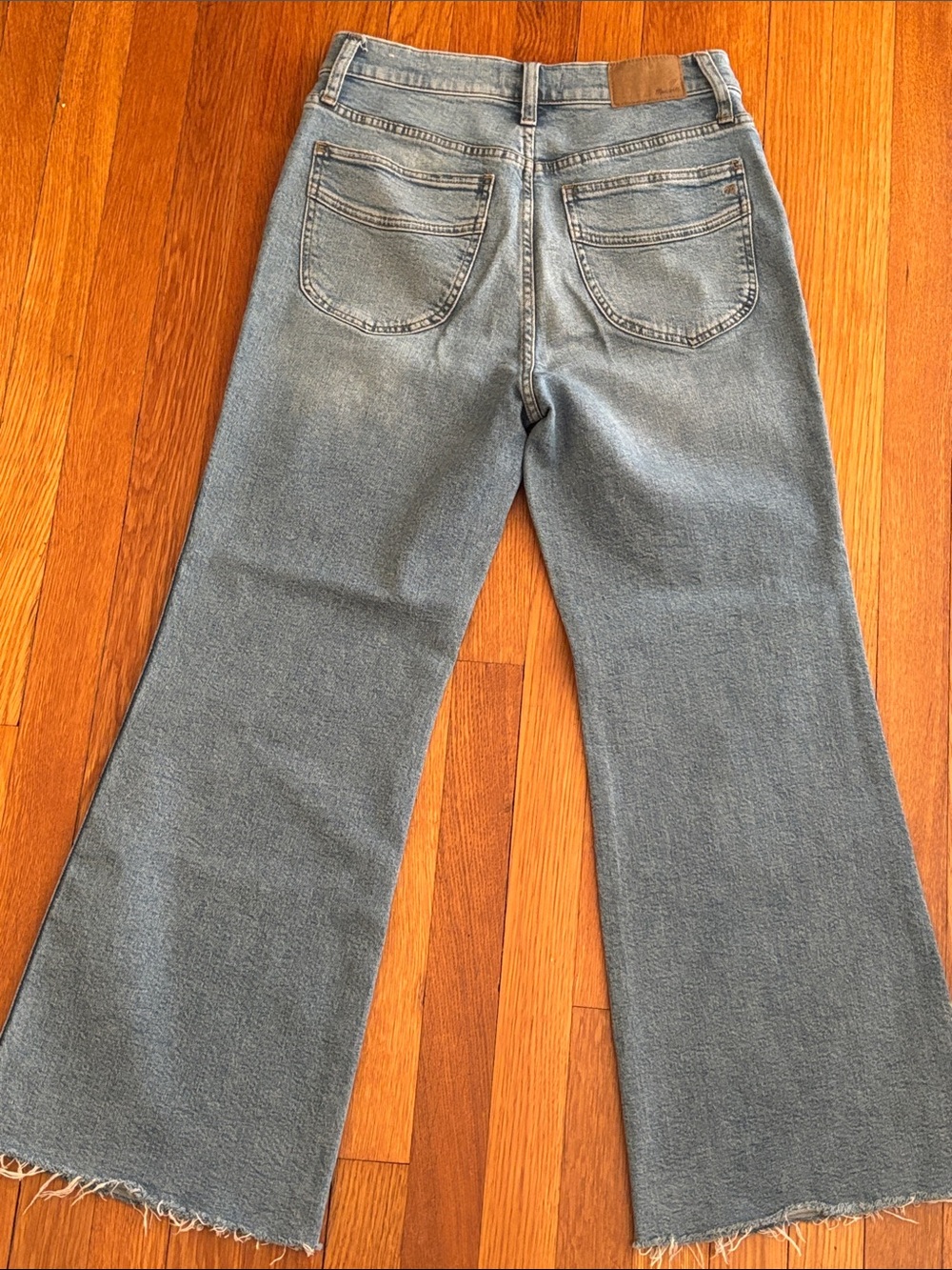Madewell Light Blue 11” High-Rise Flare Leg Jeans - Picture 7 of 7